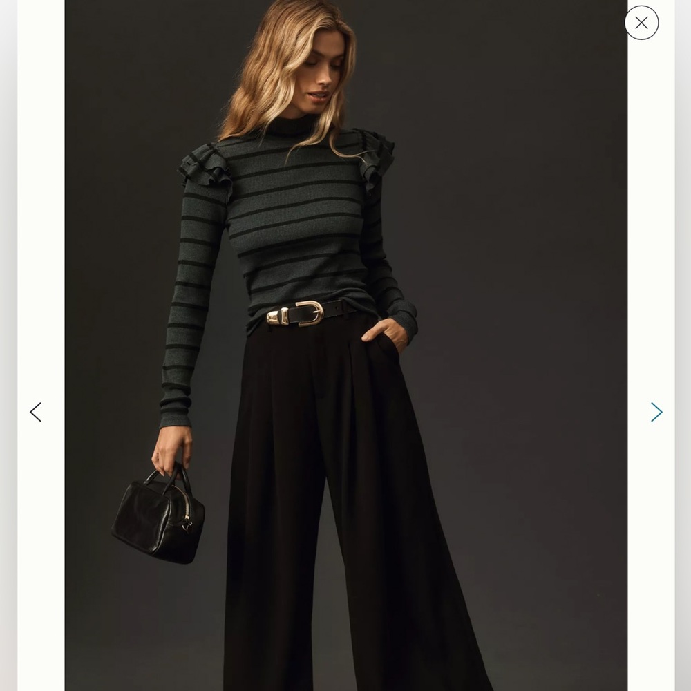 Anthropologie  striped turtleneck with ruffle sleeve❤️❤️❤️❤️